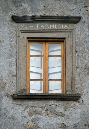Carbognano, Castello di Giulia Farnese