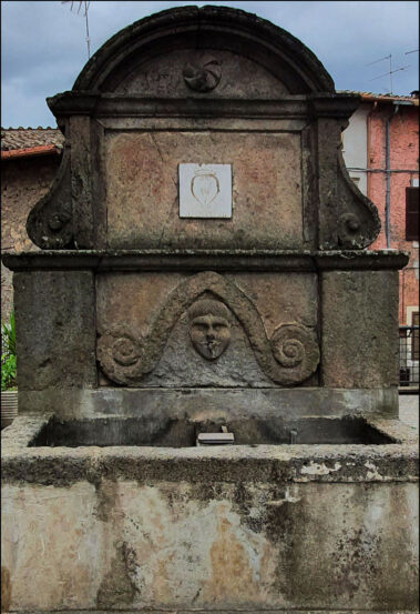 Carbognano, fontana di santa Maria