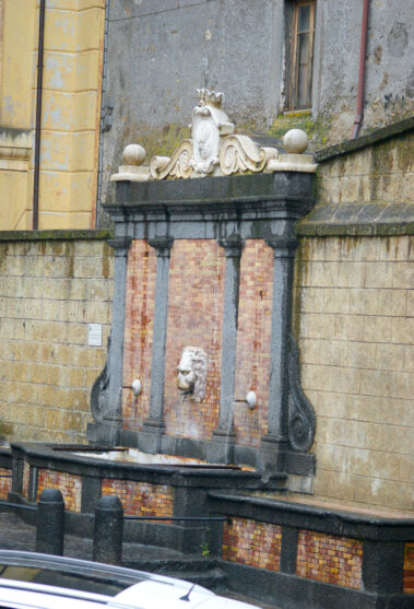 Carbognano, Fontana Nova also called 'O Mascherò”