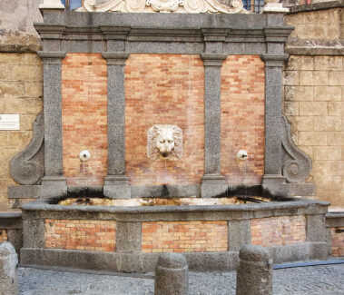 Carbognano, Fontana Nova also called 'O Mascherò”Front size view.